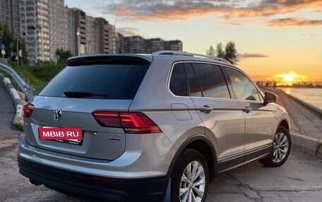 Volkswagen Tiguan II, 2017 год, 2 445 000 рублей, 9 фотография