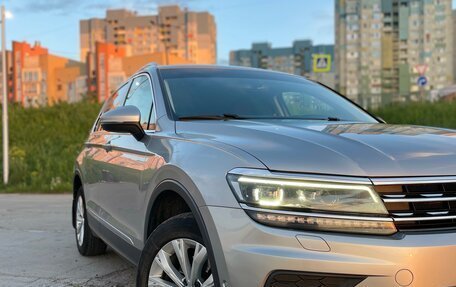 Volkswagen Tiguan II, 2017 год, 2 445 000 рублей, 15 фотография