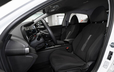 Hyundai Elantra, 2024 год, 3 050 000 рублей, 9 фотография