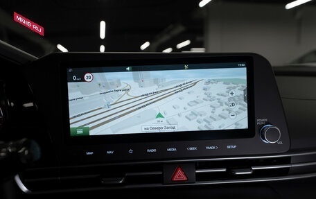 Hyundai Elantra, 2024 год, 3 050 000 рублей, 16 фотография