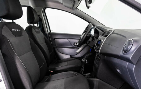 Renault Sandero II рестайлинг, 2020 год, 1 299 000 рублей, 18 фотография