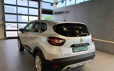 Renault Kaptur I рестайлинг, 2016 год, 1 349 000 рублей, 6 фотография