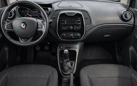 Renault Kaptur I рестайлинг, 2016 год, 1 349 000 рублей, 12 фотография