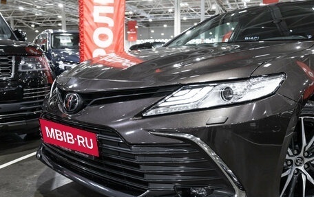 Toyota Camry, 2022 год, 3 225 000 рублей, 3 фотография