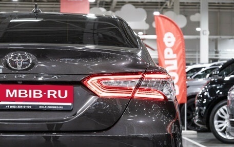 Toyota Camry, 2022 год, 3 225 000 рублей, 15 фотография