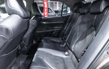 Toyota Camry, 2022 год, 3 225 000 рублей, 22 фотография