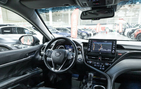 Toyota Camry, 2022 год, 3 225 000 рублей, 24 фотография
