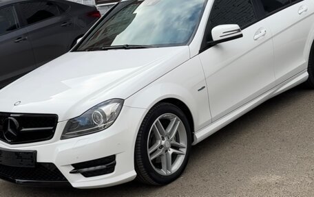 Mercedes-Benz C-Класс, 2012 год, 1 750 000 рублей, 4 фотография