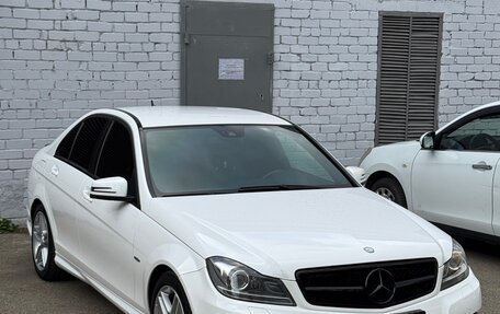 Mercedes-Benz C-Класс, 2012 год, 1 750 000 рублей, 2 фотография