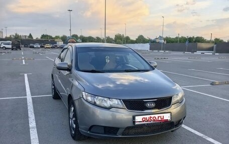 KIA Cerato III, 2010 год, 400 000 рублей, 1 фотография