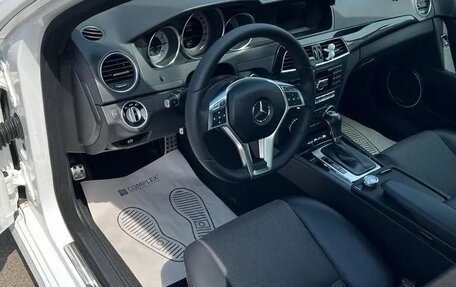 Mercedes-Benz C-Класс, 2012 год, 1 750 000 рублей, 19 фотография