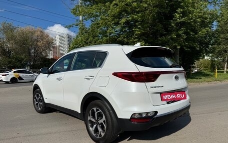 KIA Sportage IV рестайлинг, 2019 год, 2 525 000 рублей, 4 фотография