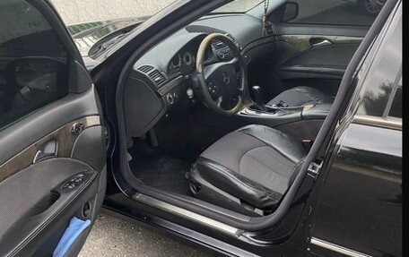 Mercedes-Benz E-Класс, 2002 год, 550 000 рублей, 4 фотография