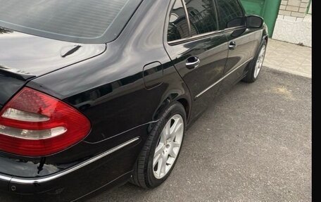Mercedes-Benz E-Класс, 2002 год, 550 000 рублей, 2 фотография