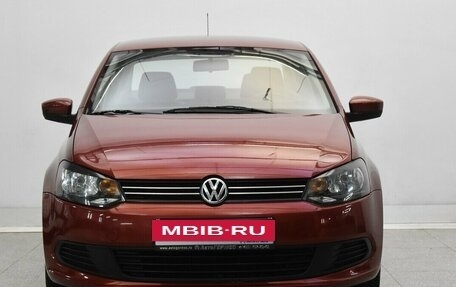 Volkswagen Polo VI (EU Market), 2012 год, 840 000 рублей, 2 фотография