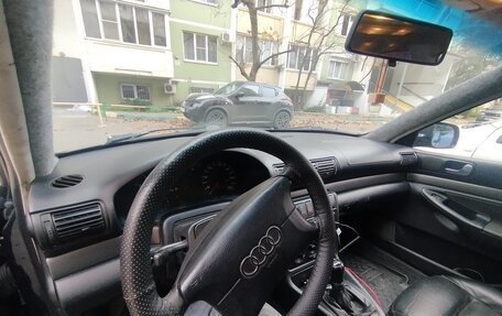 Audi A4, 1997 год, 300 000 рублей, 11 фотография