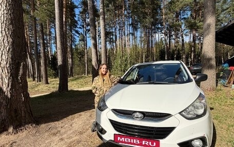 Hyundai ix35 I рестайлинг, 2011 год, 1 100 000 рублей, 4 фотография