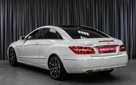 Mercedes-Benz E-Класс, 2012 год, 1 879 000 рублей, 2 фотография
