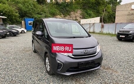Honda Stepwgn IV, 2017 год, 1 900 000 рублей, 18 фотография