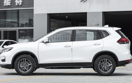 Nissan X-Trail, 2025 год, 2 250 000 рублей, 4 фотография