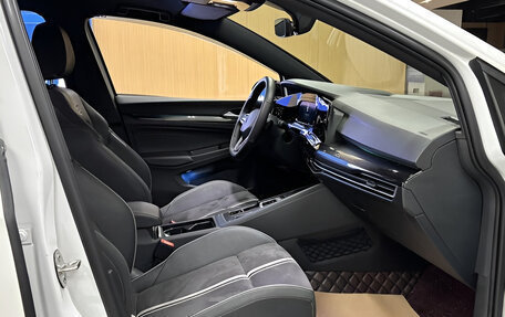 Volkswagen Golf VIII, 2023 год, 1 590 000 рублей, 8 фотография