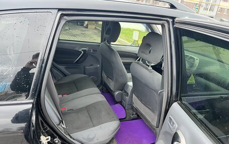 Toyota RAV4, 2003 год, 760 000 рублей, 17 фотография