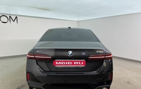 BMW 5 серия, 2025 год, 10 170 000 рублей, 4 фотография