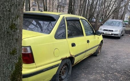 Daewoo Nexia I рестайлинг, 2004 год, 60 000 рублей, 4 фотография