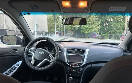 Hyundai Solaris II рестайлинг, 2012 год, 750 000 рублей, 14 фотография