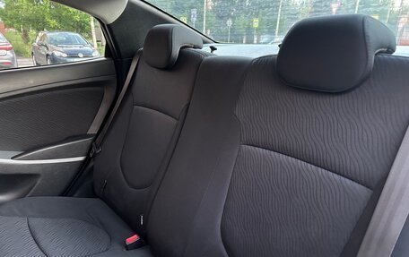 Hyundai Solaris II рестайлинг, 2012 год, 750 000 рублей, 19 фотография