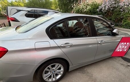 BMW 3 серия, 2017 год, 2 100 000 рублей, 4 фотография