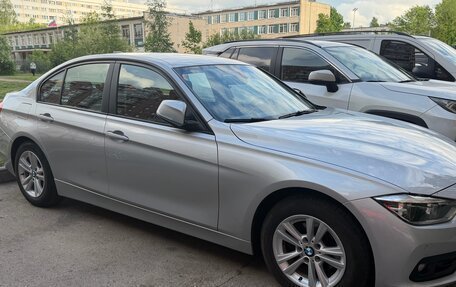 BMW 3 серия, 2017 год, 2 100 000 рублей, 12 фотография