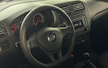 Volkswagen Polo VI (EU Market), 2016 год, 1 250 000 рублей, 6 фотография