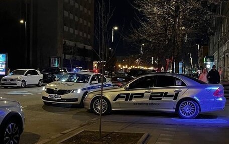 Mercedes-Benz E-Класс, 2008 год, 1 000 000 рублей, 6 фотография