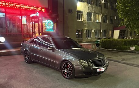 Mercedes-Benz E-Класс, 2002 год, 485 000 рублей, 3 фотография