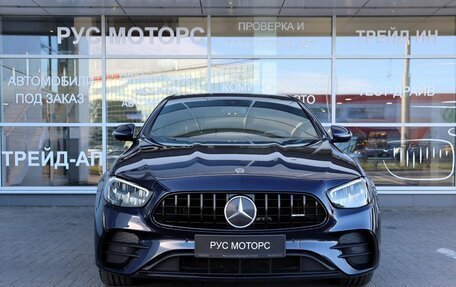Mercedes-Benz E-Класс, 2020 год, 4 350 000 рублей, 2 фотография