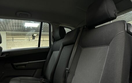 Opel Zafira B, 2012 год, 732 000 рублей, 12 фотография