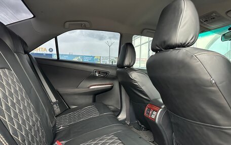 Toyota Camry, 2014 год, 1 880 000 рублей, 4 фотография