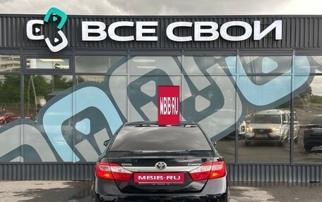 Toyota Camry, 2014 год, 1 880 000 рублей, 6 фотография