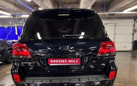 Toyota Land Cruiser 200, 2015 год, 5 900 000 рублей, 17 фотография