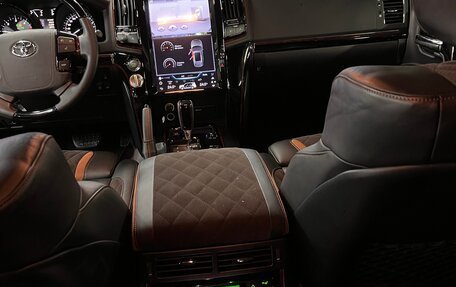 Toyota Land Cruiser 200, 2015 год, 5 900 000 рублей, 38 фотография