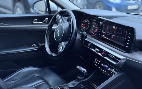 KIA K5, 2021 год, 2 350 000 рублей, 9 фотография