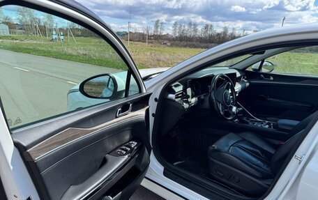 KIA K5, 2021 год, 2 350 000 рублей, 21 фотография