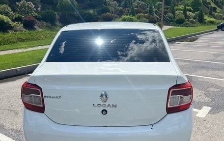 Renault Logan II, 2018 год, 300 000 рублей, 5 фотография