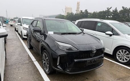 Toyota Yaris Cross, 2021 год, 1 690 000 рублей, 5 фотография