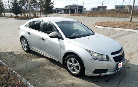 Chevrolet Cruze II, 2010 год, 420 000 рублей, 3 фотография