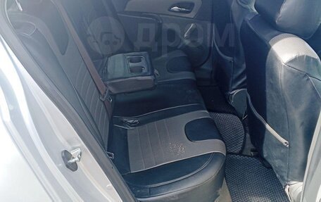Chevrolet Cruze II, 2010 год, 420 000 рублей, 5 фотография