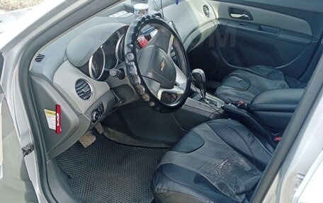 Chevrolet Cruze II, 2010 год, 420 000 рублей, 7 фотография