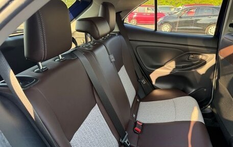 Toyota Yaris Cross, 2021 год, 1 550 000 рублей, 8 фотография