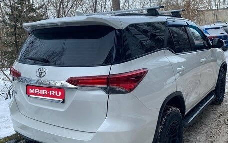 Toyota Fortuner II, 2017 год, 2 750 000 рублей, 3 фотография